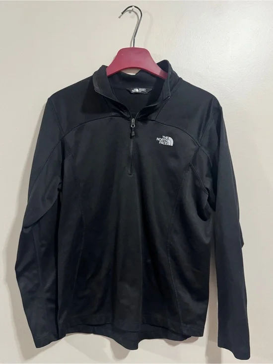 The North Face 1/4 Zip Pullover Men’s M Black Performance Jacket Everyday
