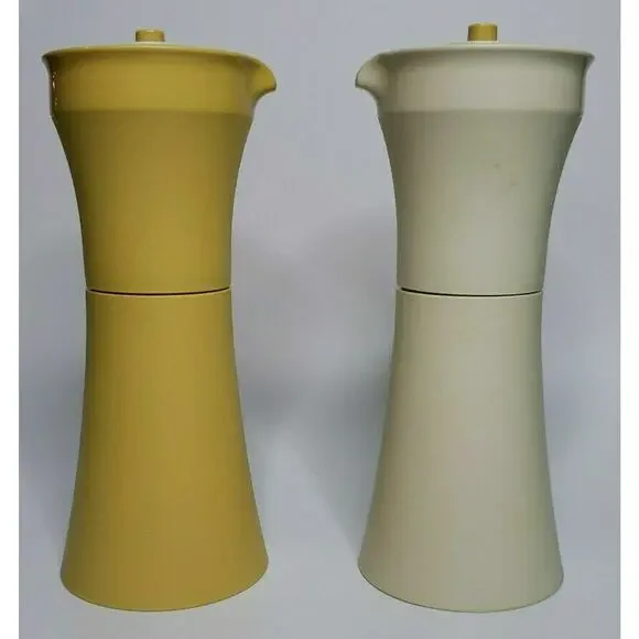 Tupperware Oil‎ and Vinegar Pourer 8 oz Harvest Gold & Tan 1246-11 1246-14 U143