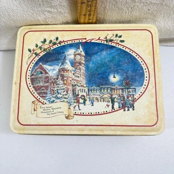 Swiss Colony VTG Xmas Tin Monroe Wisconsin Helen Endres Winter Scene brownie box
