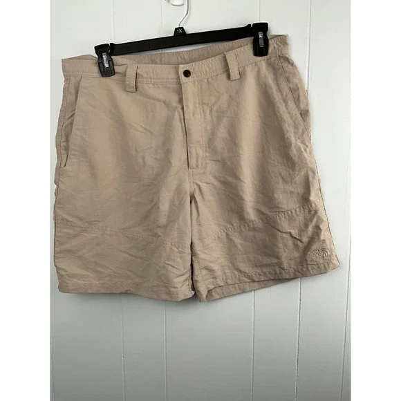 The North Face Mens 38 Khaki Nylon Cargo Hiking Shorts Tan VN009261 S06