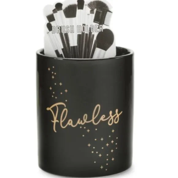 “Flawless” Makeup Brush Cup