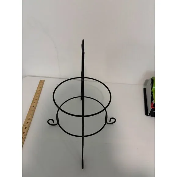 2 Tier black metal cake display