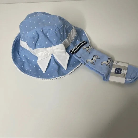 Janie and Jack hat and tights size 6-12 months