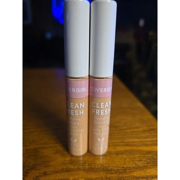 CoverGirl Clean Fresh Hydrating Concealer 0.23oz, #340 LIGHT‎ - Pack of 2