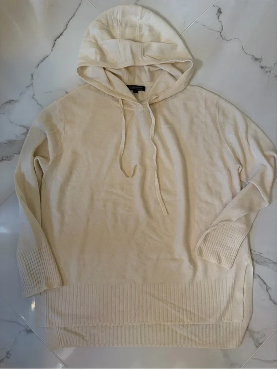 Light Cream Hooded WOMEN’S  Sweater