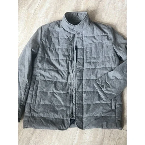 Banana Republic Heather Gray Men’s Quilted Jacket Size L