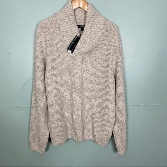 Banana Republic Ribbed Popover Shawl Cream Light‎ Gray Size Large Wool Blend