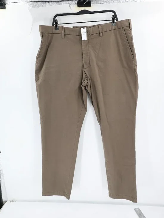 NWT Banana Republic Pants Mens 40 L31.5 Khaki Lived In Chino Athletic Fit Casual