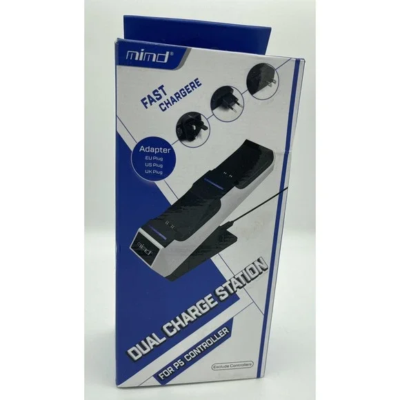 Dual Fast Charging Station For P5‎ Controller White / Black Excludes Controllers
