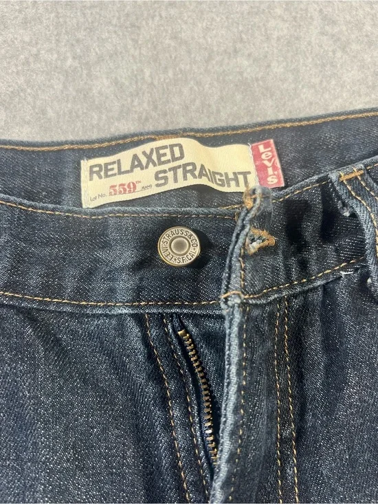 Levi's 559 Relaxed Straight Jeans in Indigo Blue