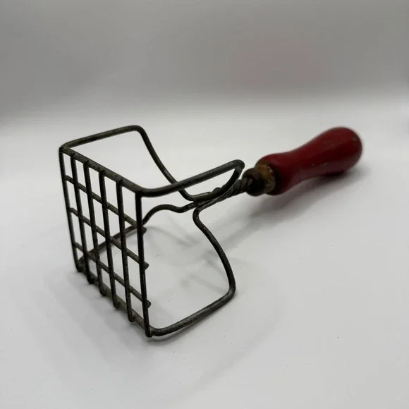Vintage Red Wood Handle Potato Masher Primitive Twisted Metal Kitchen Tool 9in