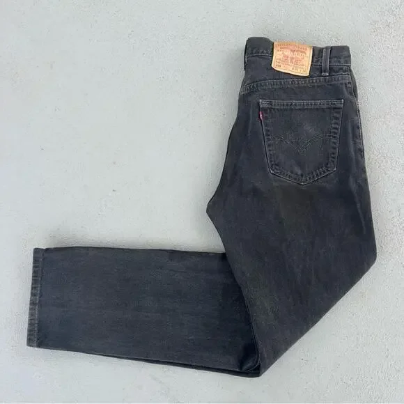Vintage 90s Levi’s 505 regular fit straight leg jeans black 36x34