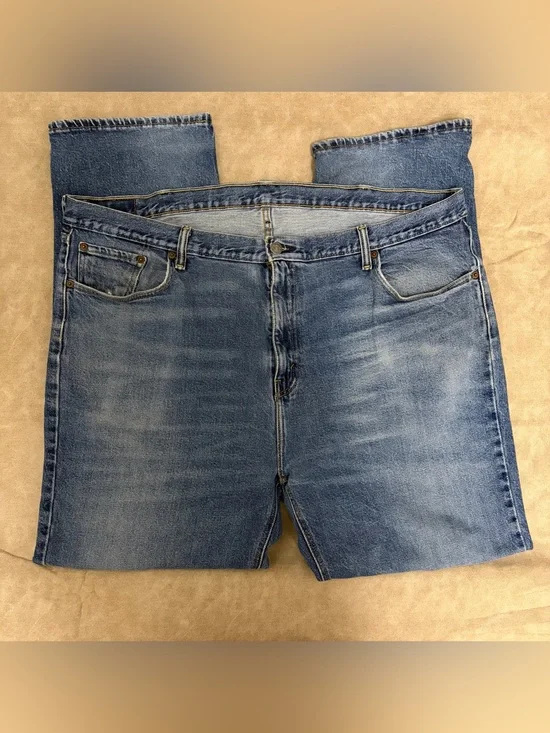 Levi's Faded Blue Relaxed Fit Jeans