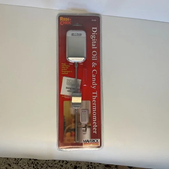 Maverick RediCheck CT-03 Digital Oil & Candy Thermometer 8