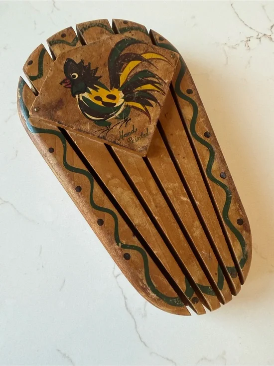 Vintage Woodpecker Woodware Hand Painted Japen Rooster Knife Holder Wall Mount