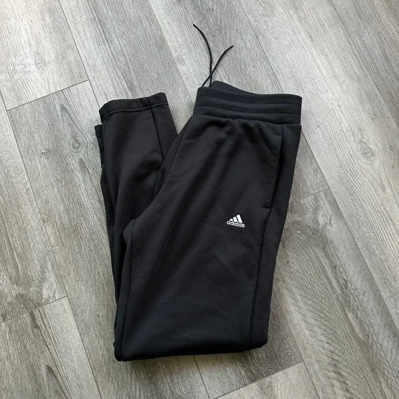 Adidas Fleece Joggers Size M Black Drawstring Tapered Sweatpants Logo
