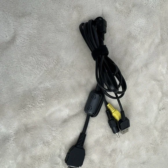 Sony OEM‎ Multi Terminal USB AV Cable RCA Audio Video Camera Camcorder Cord