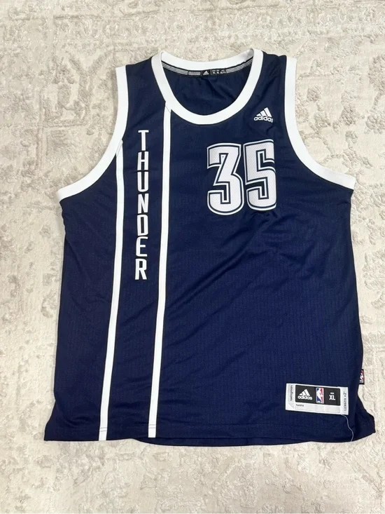 Vintage OKC Thunder Kevin Durant Jersey