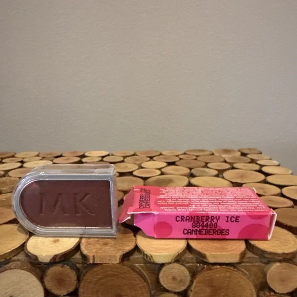 Mary Kay MK‎ Signature Eye Color CRANBERRY ICE 0.09oz Discontinued