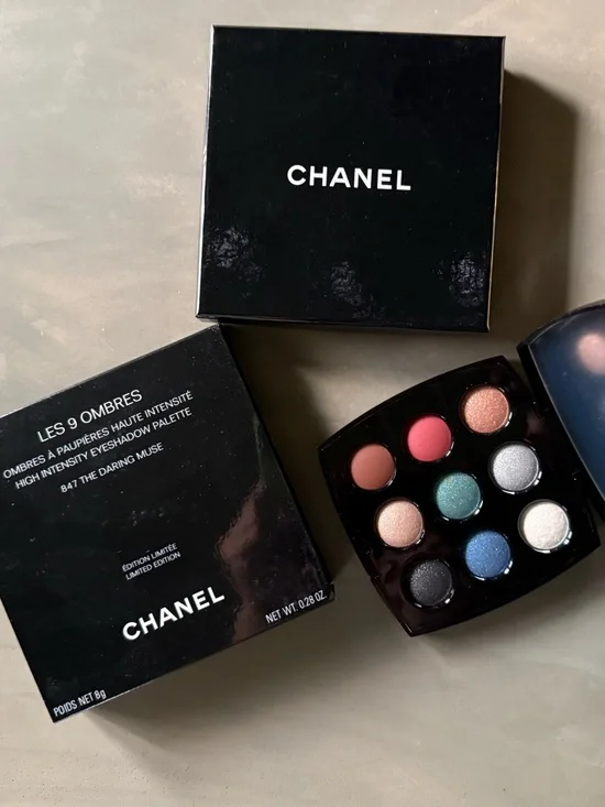 CHANEL Les 9 Ombres High Intensity Eyeshadow Palette - 847 The Daring Muse