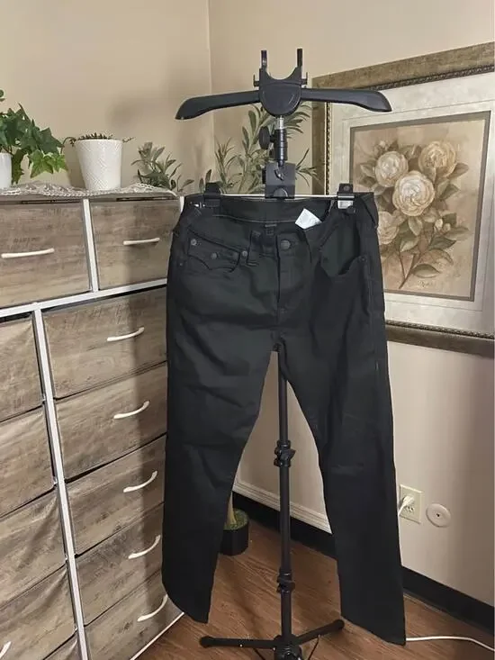 True Religion Men’s Black Jeans – Size 34x31 – Classic Straight Fit