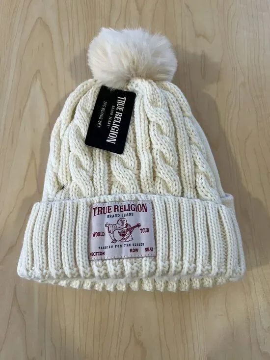 True Religion NWT Women’s Set Of Two ~ One Size Fits All ~ Cuffed Knit Beanies