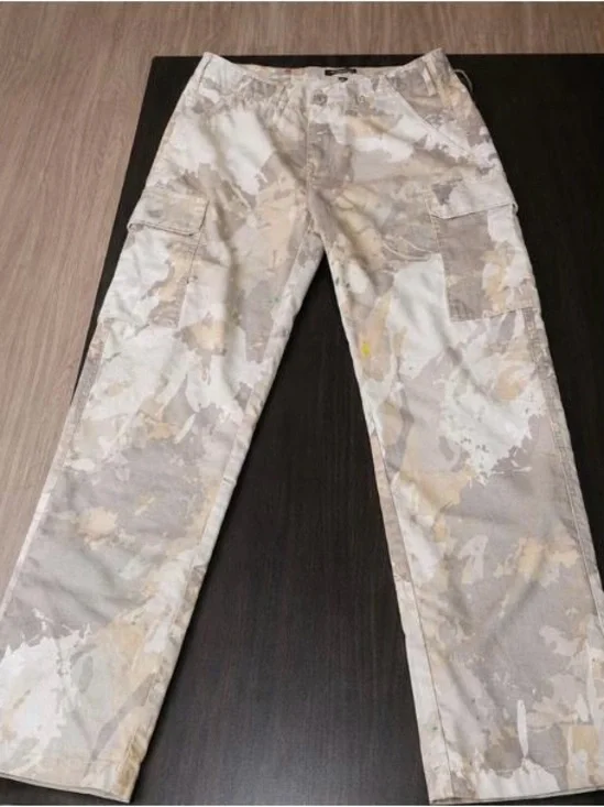 True Religion Men's Gray & Tan Paint-Splatter Cargo Pants