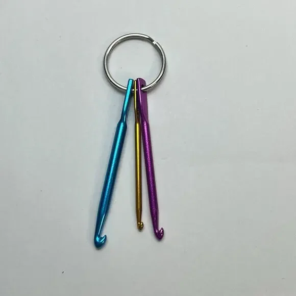 aluminum crochet hooks keychain 3‎ 4 5mm travel gift