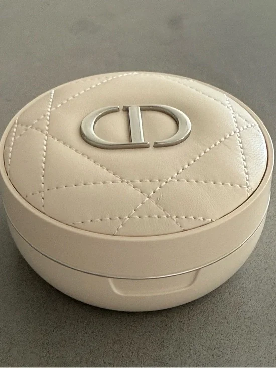 Dior Forever Cushion Powder Fair