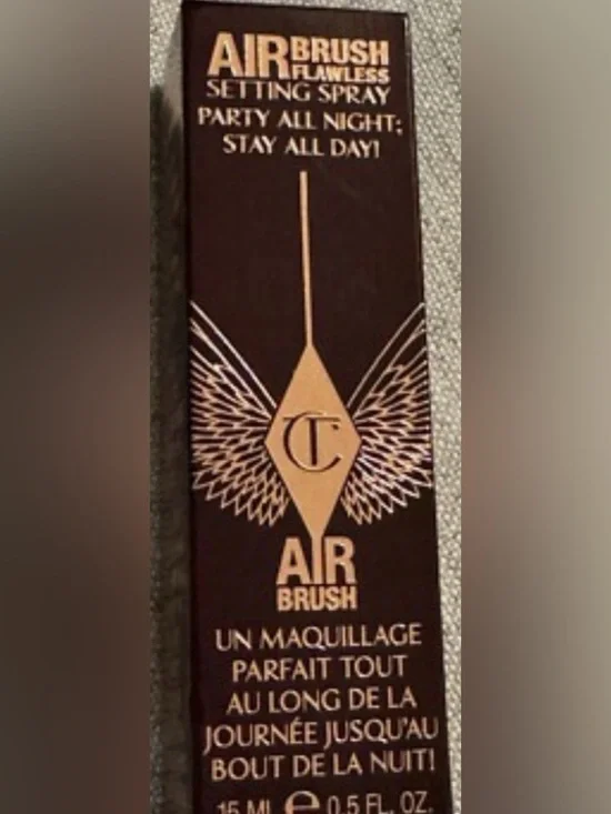 Charlotte Tilbury Airbrush Setting Spray