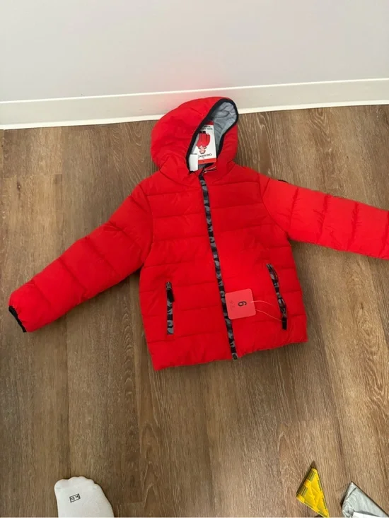 Kids Hooded Puffer Jacket - Red