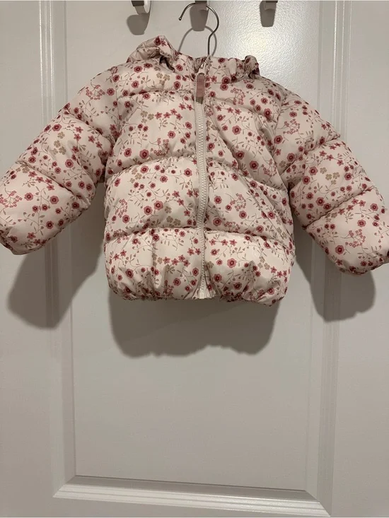 H&M Baby Girl Cream Puffer Jacket with Pink Floral Print