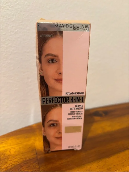 MAYBELLINE Perfector 4-in-1 Instant Age Rewind, 01 Light, New in Box
