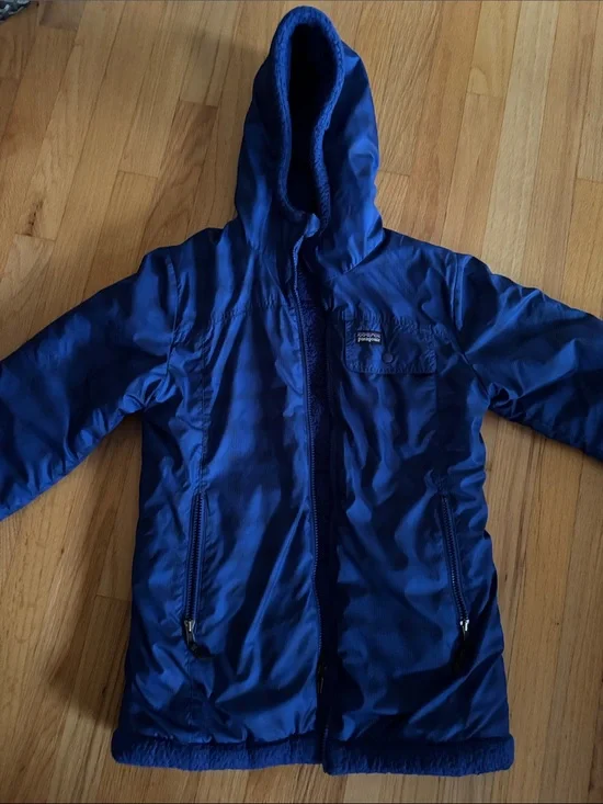 Patagonia Kids Blue Hooded Reversible Puffer Jacket