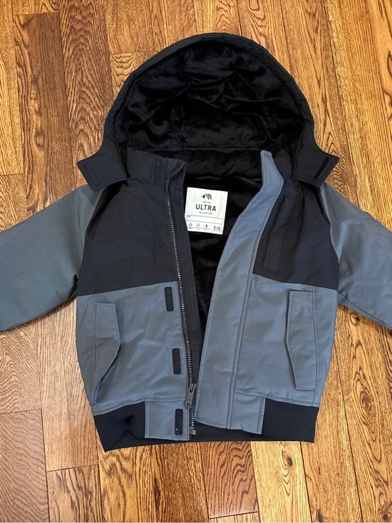 Abercrombie Kids Boy’s Two-Tone Gray & Black Hooded Jacket - Size 5/6