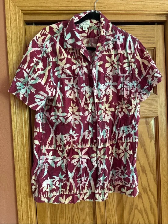 J. Crew Short Sleeve Button-Down Hawaiian Shirt in Burgundy, Cream & Light Blue