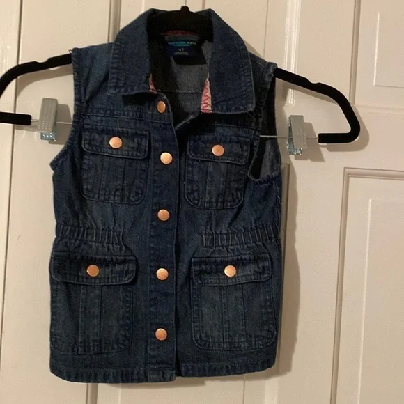 𝅺GENUINE Oshkosh jean vest