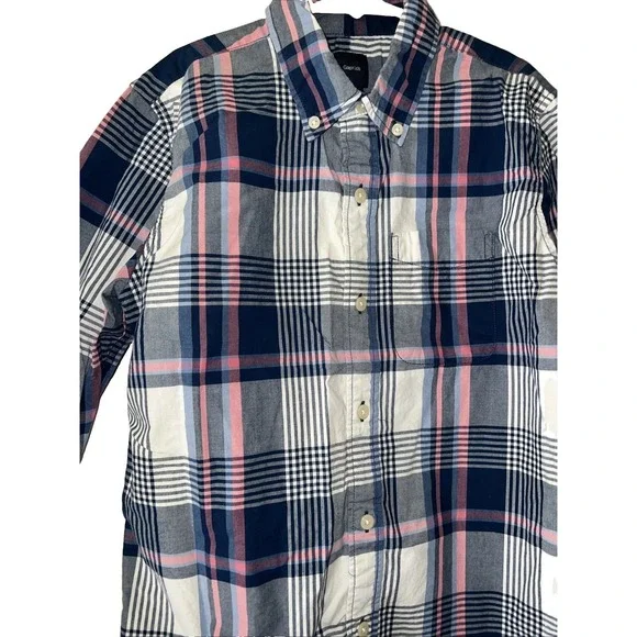 Gap Kids Boys Large  plaid button down shirt long sleeved  Back To School