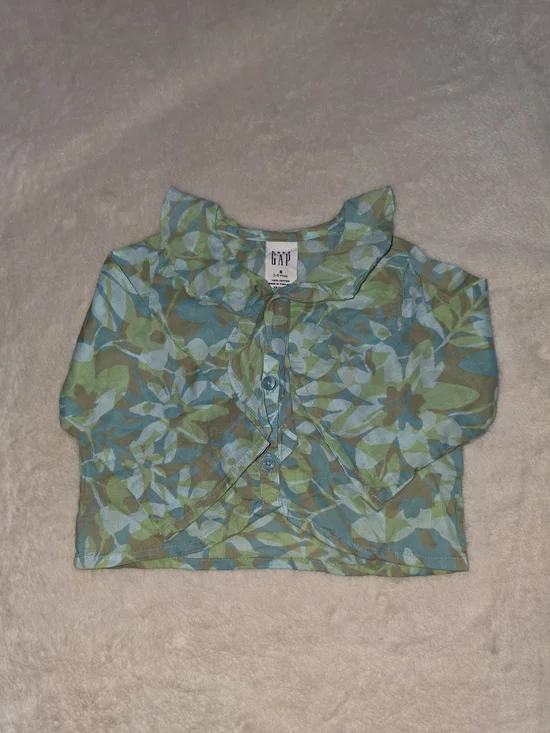 baby GAP Floral Button-Down Baby Top in Blue and Green 3-6 M