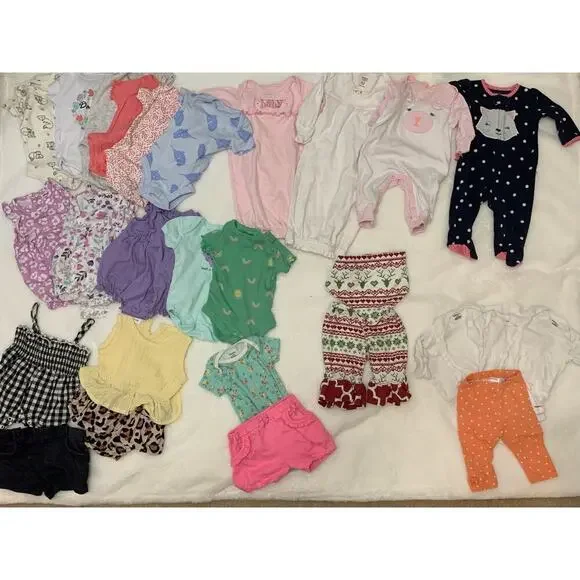 Carter's Baby‎ Girl Clothing Bundle 0-3 Months 27-Piece Set