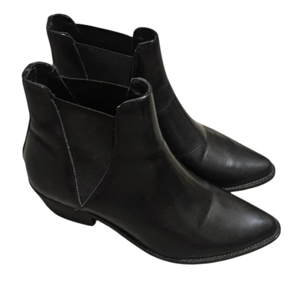 Steve Madden Anyml Black Ankle Boots Size 8 Pointy Toes