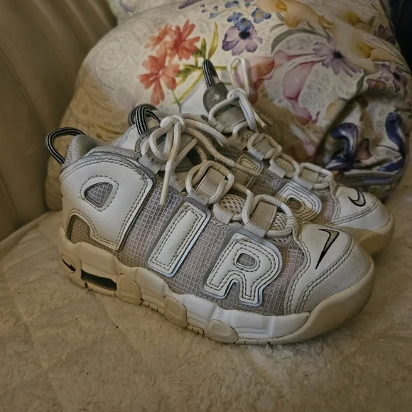 Nike Kids White Air Uptempo Low  Sneakers 13C
