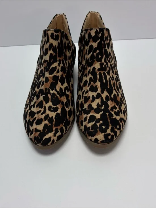 Kenneth Cole Reaction Leopard Print Ankle Booties Size 7.5