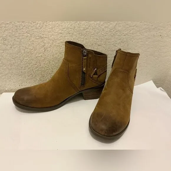 Teva Womens Tan Suede Ankle Booties with Side Zipper