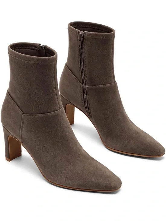 Women's high-heeled ankle boots with a chunky heel