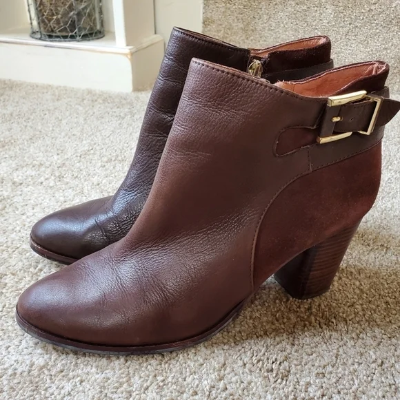 Louise Et Cie Womens Booties. Brown leather and suede. Size 9