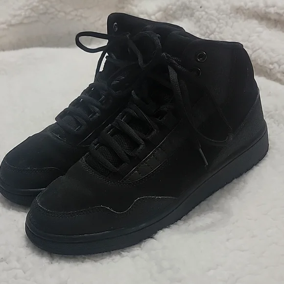 Nike Air Jordan Executive Basketball Shoes