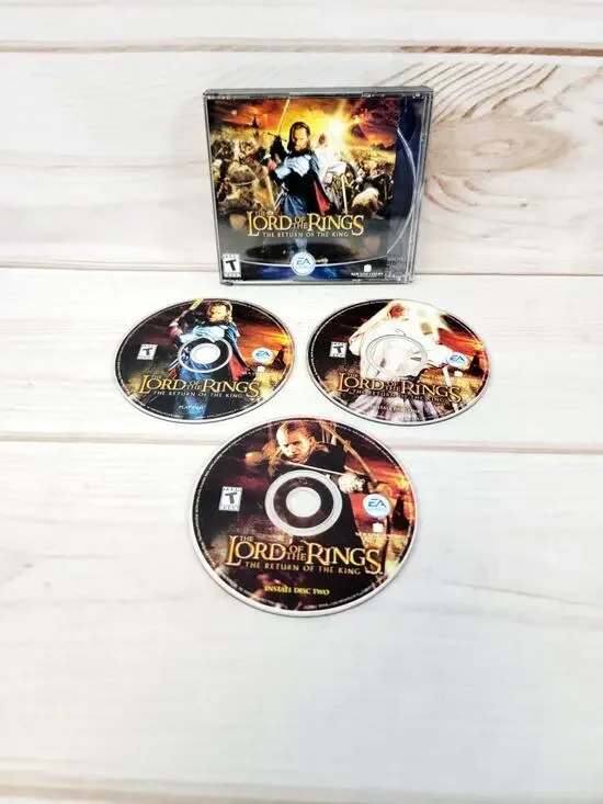 2003 EA Games - Lord Of The Rings Return Of The King PC CD-ROM Game 3 Disc Set