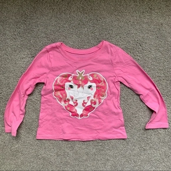 Childrens Place Unicorns Shirt & Shorts