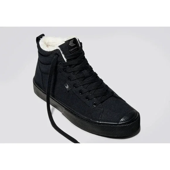 Cariuma OCA Therma High Sneakers Women's 8.5 Black Suede Shearling Shoes GAL821